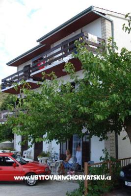 Apartmány Marija i Martin (2. kat) - ubytovanie Omiš Chorvátsko