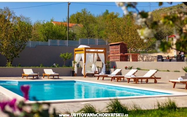 Villa Relax - ubytovanie Omiš Chorvátsko