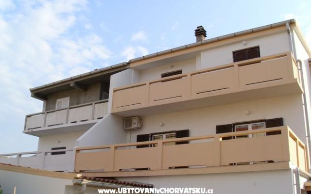 Apartmány PAG "Vodice" - ubytovanie ostrov Pag Chorvátsko