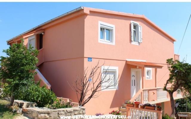 Apartmány Marela - ubytovanie ostrov Pag Chorvátsko
