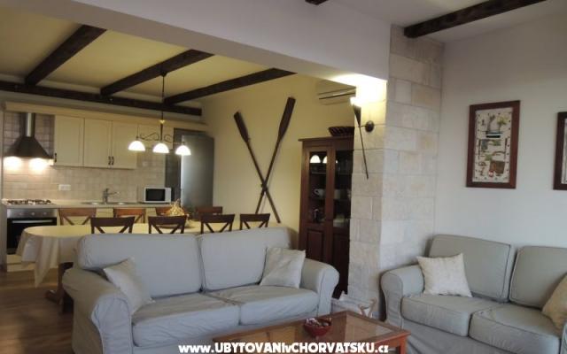 Apartmány in Villa - ubytovanie Pakoštane Chorvátsko