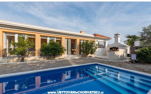 Luxury Villa Agape Palm Beach Tenis - ubytovanie Privlaka Chorvátsko