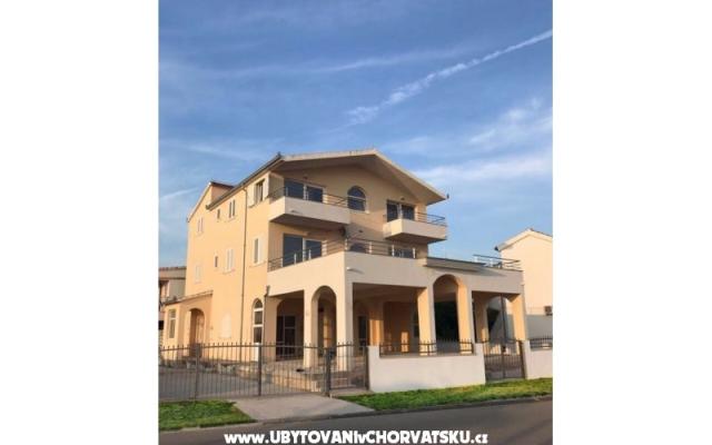 Villa Marina - ubytovanie Rogoznica Chorvátsko