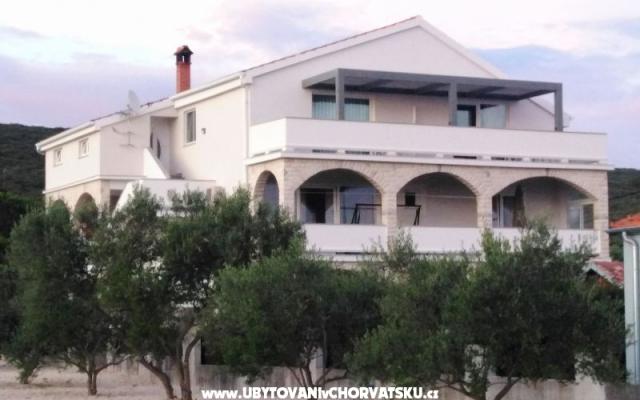 Solmaris Apartmány - ubytovanie Sukošan Chorvátsko