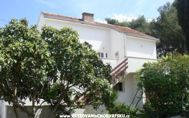 Apartmán Lada - ubytovanie Supetar – Brač Chorvátsko