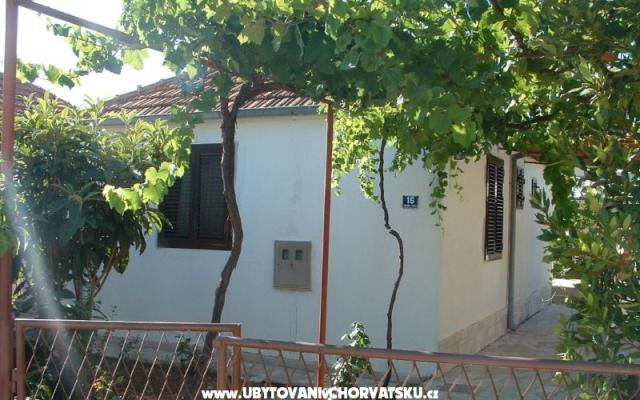 Apartmán Lenka - ubytovanie Supetar – Brač Chorvátsko
