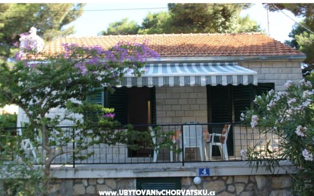 Villa Dragan - ubytovanie Supetar – Brač Chorvátsko