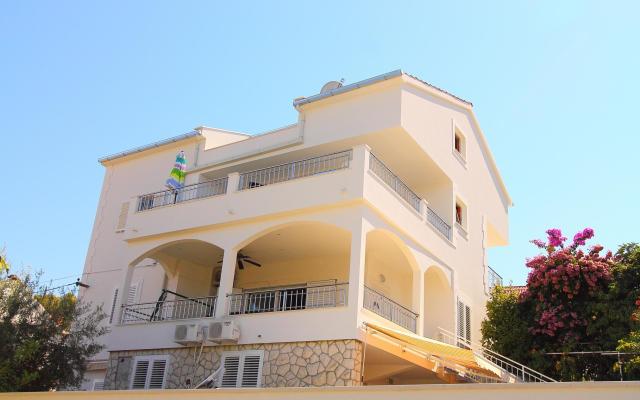 Genesis Apartmány  - ubytovanie Trogir Chorvátsko
