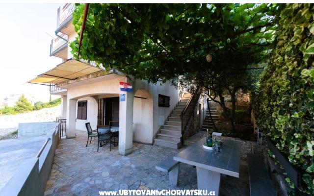 Apartmány Gizdić - ubytovanie Trogir Chorvátsko