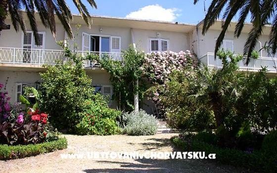 Apartmány Ognjen Lalić - ubytovanie Tučepi Chorvátsko