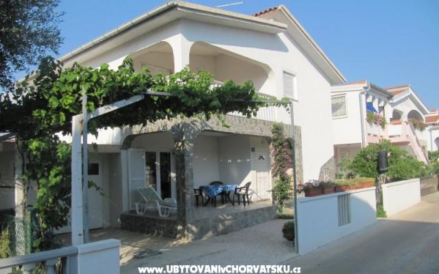 Apartmán Ruža - ubytovanie ostrov Vir Chorvátsko