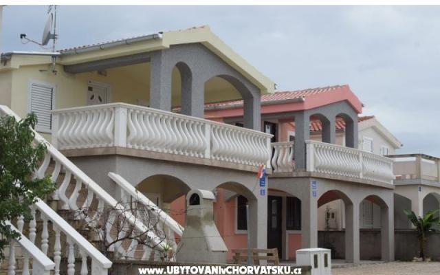 Pahert beach apartment - ubytovanie ostrov Vir Chorvátsko