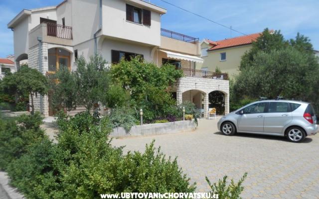 Apartmány Mira - ubytovanie Vodice Chorvátsko