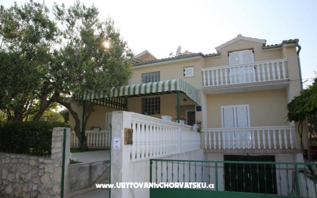 Apartmány Ergić Bozena - ubytovanie Vodice Chorvátsko