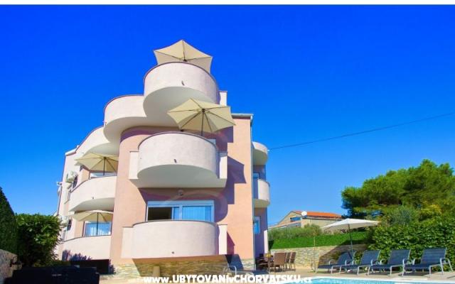 Aquarius Apartmány - ubytovanie Vodice Chorvátsko