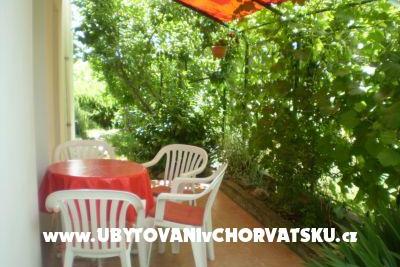 Apartmány Goga PROMAJNA – foto 2