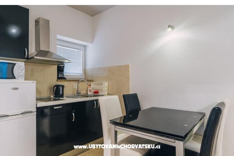 Deluxe Apartmány Centar – foto 17