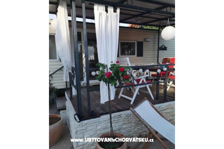 Mobile Dom Maroon – foto 7