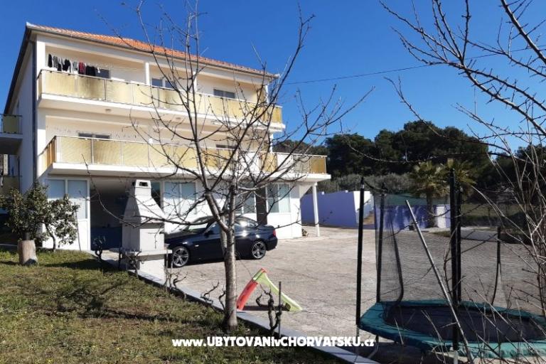 Apartmán and pool Nika – foto 5