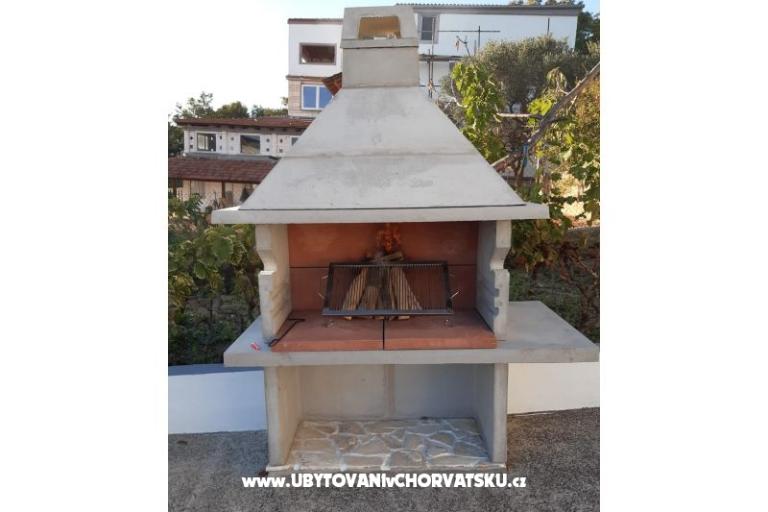 Apartmán and pool Nika – foto 8