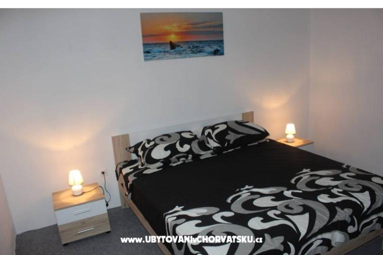 Apartmán and pool Nika – foto 9