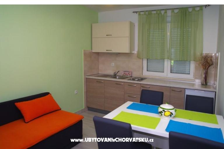 Apartmány Lovre – foto 2