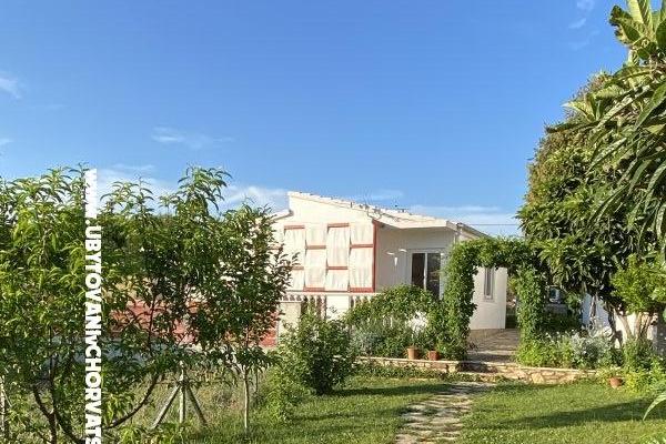 Emanuel Apartmány – foto 11