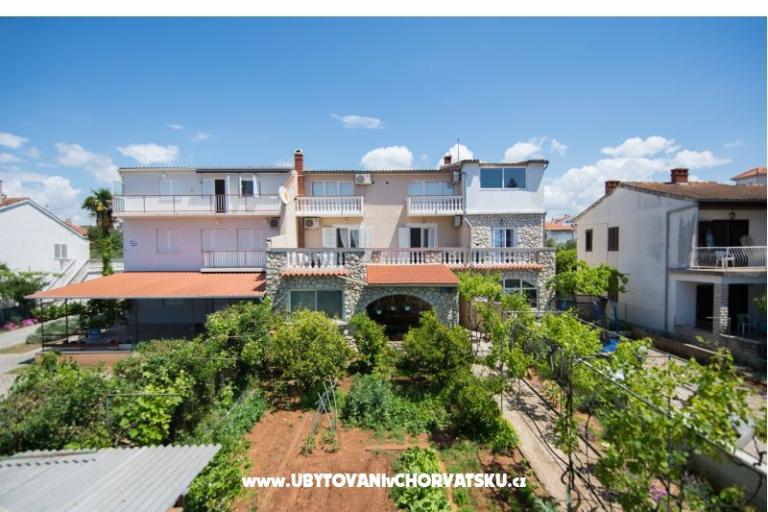 Apartmán Anastazija i sobe RoLo uz  – foto 3
