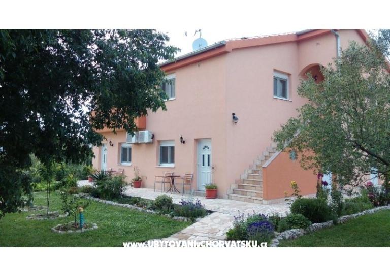 Studio apartmani Petra – foto 8