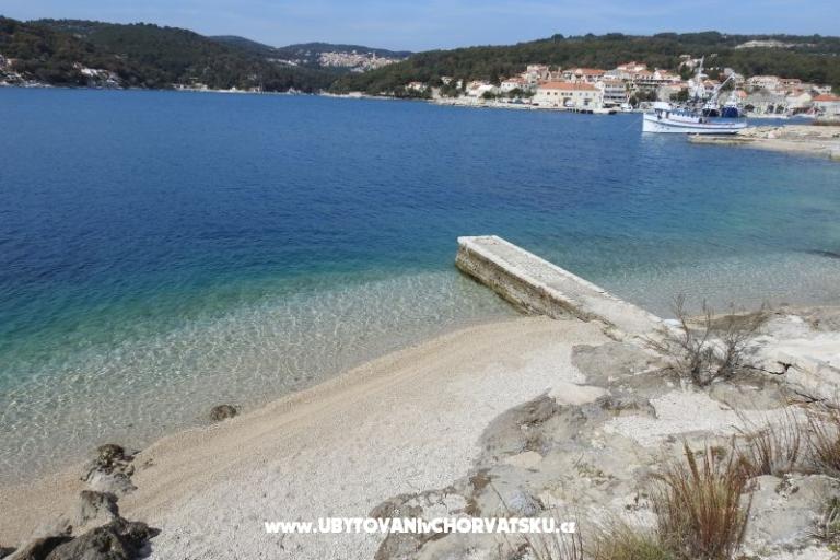 Luxury Apartmány s bazénom – foto 15