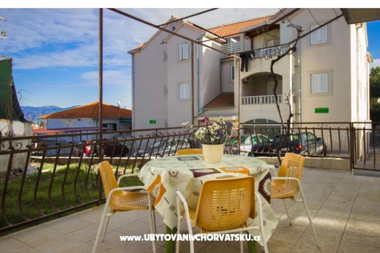 Supetar, Island Brač – foto 15