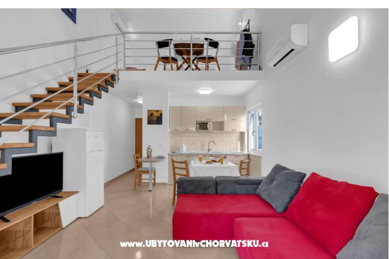 Pine Canopy Studios and Apartmány – foto 19