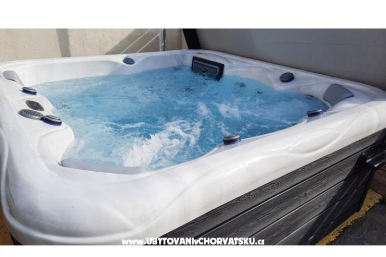 Apartmány Rudez - pool - jacuzzi  – foto 18