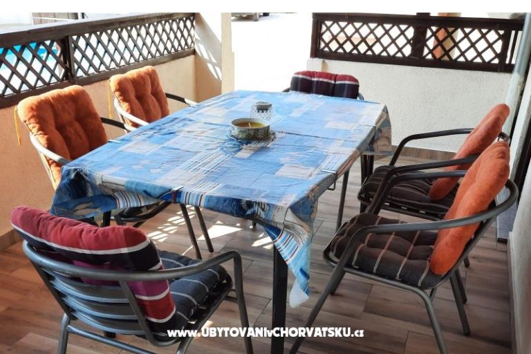 Apartmány Rudez - pool - jacuzzi  – foto 7