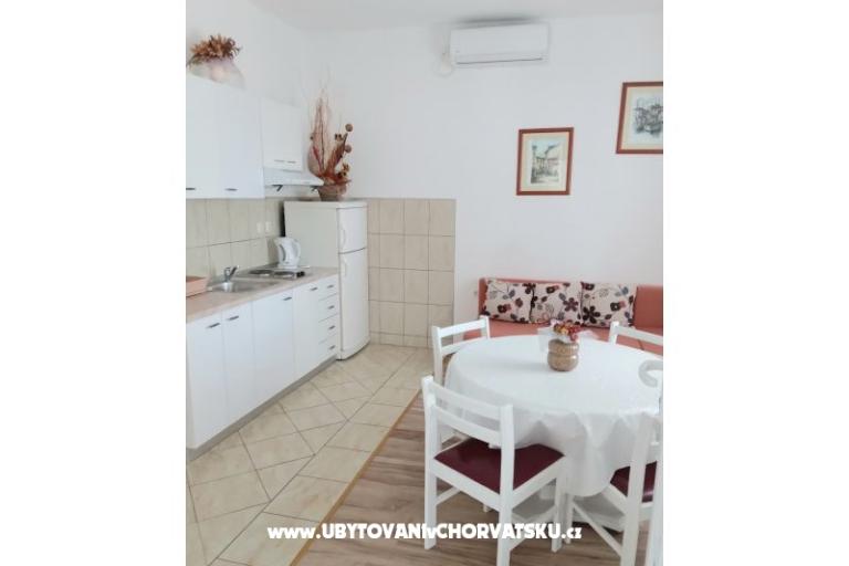 Apartmány Lela Brist – foto 10