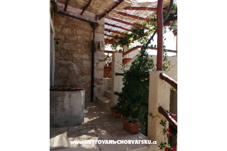 Kamenný dom za odmor Ostojić – foto 11