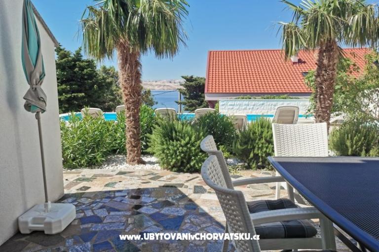Apartmány Anita with Pool – foto 5