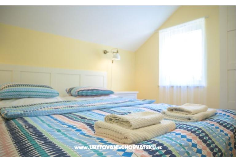 Beachfront Apartmány Carlo – foto 7