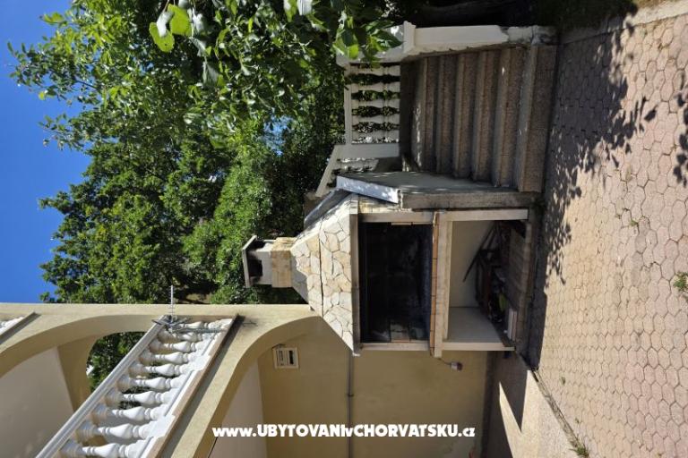 Beachfront Apartmány Laszlo – foto 10