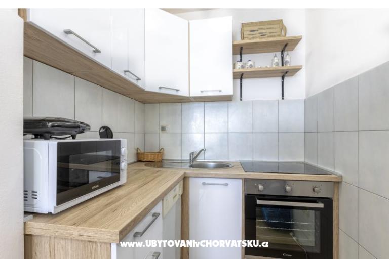 Beachfront Apartmány Laszlo – foto 3