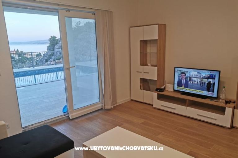 Beachfront Dom Robert s bazénom – foto 10