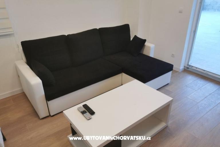 Beachfront Dom Robert s bazénom – foto 12