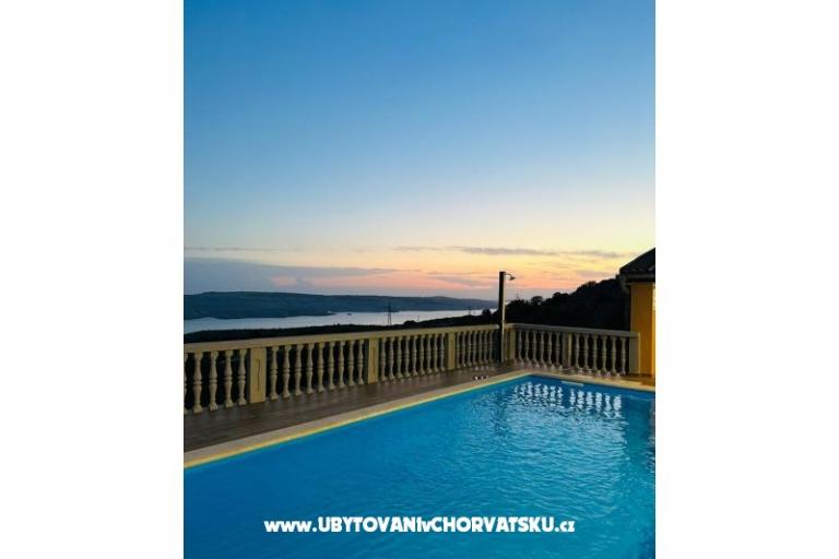 Villa Robert 2 s bazénom Cesarica – foto 2