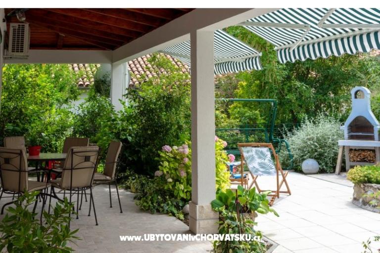 Flower Apartmán – foto 3