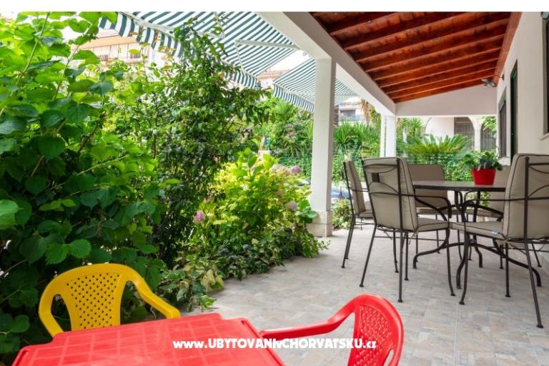 Flower Apartmán – foto 6