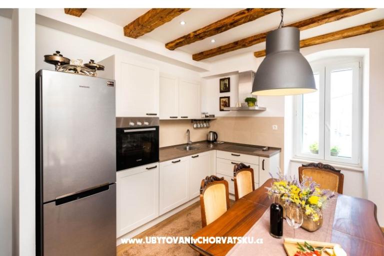 Sea Castle Apartmán Gajo – foto 10