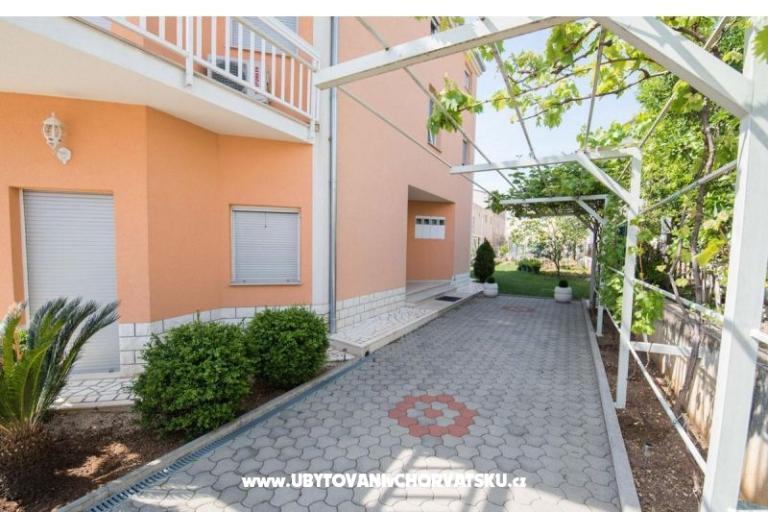 Villa Diva Apartmány – foto 3