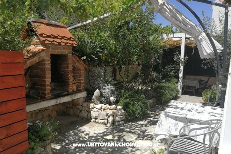 Studio Apartmány Cene – foto 3