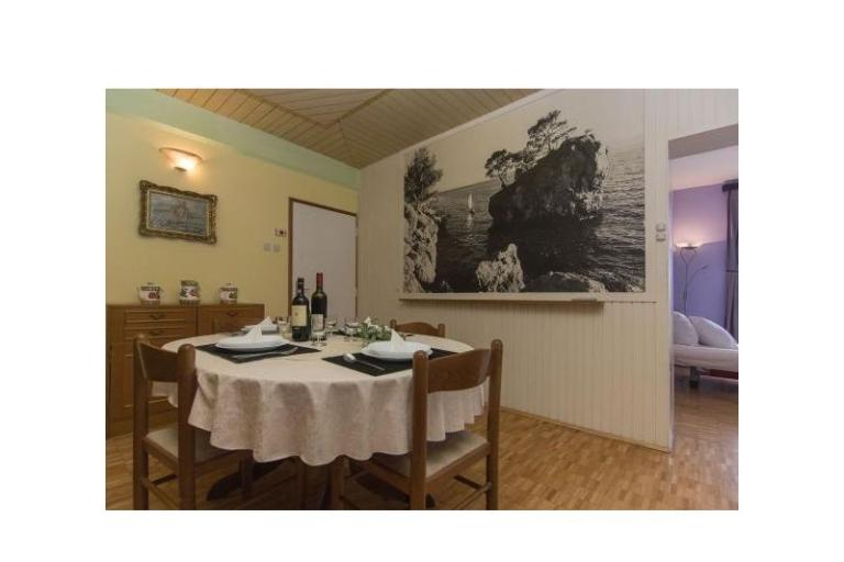 Apartmán Ecija – foto 9