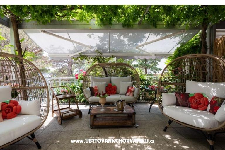 Apartmány Romilda, by the beach – foto 13